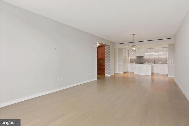 Building Photo - 1111 24th St NW