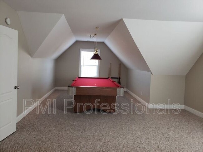 Building Photo - 112 Annadel Ct