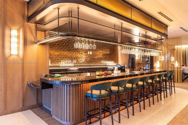 Building Photo - 159 NE 6th St