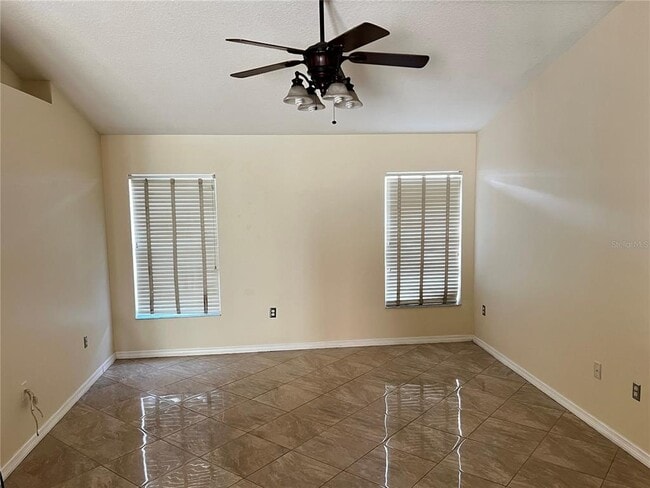 Building Photo - 6555 SW 62nd Ct