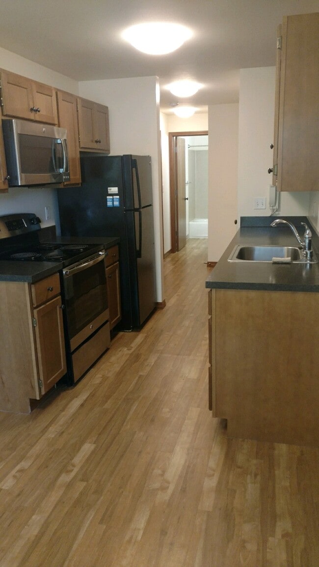 Kitchen appliances - Legend House