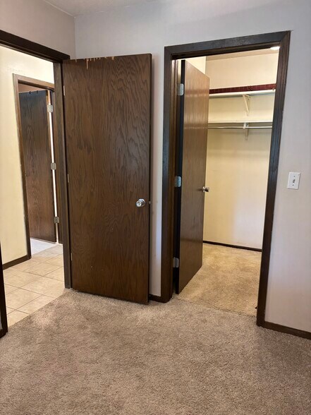 Walk in closet - 9400 Old Cedar Ave S