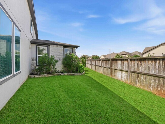 Building Photo - 2523 Owen Bend Dr