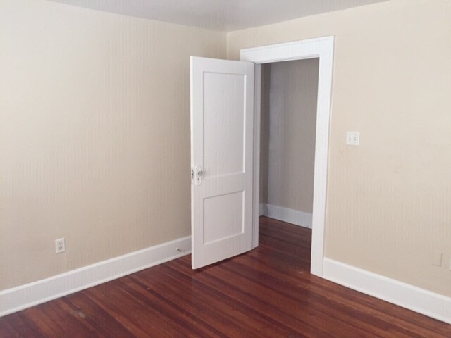 Building Photo - 3355 N College Ave