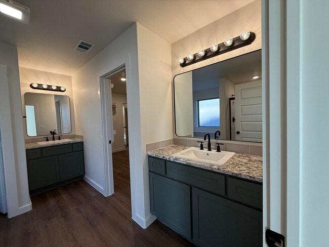 Building Photo - 3011 138th Pl