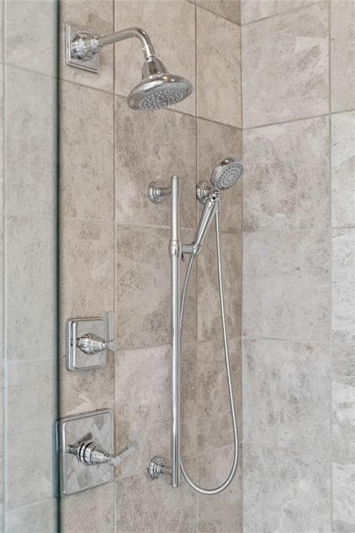 Building Photo - 5265 Peachtree Dunwoody Rd NE