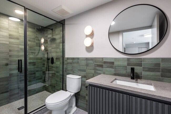 Building Photo - 2228 N Kedzie Blvd