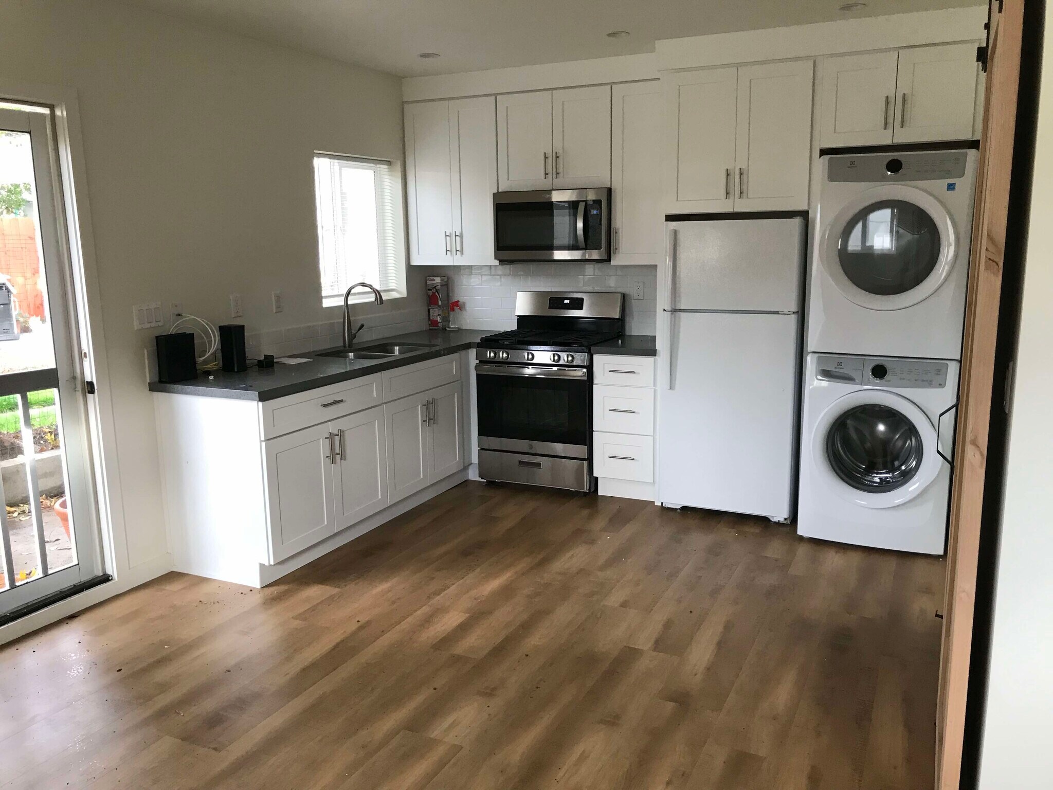 Building Photo - 6207 Goodland Ave