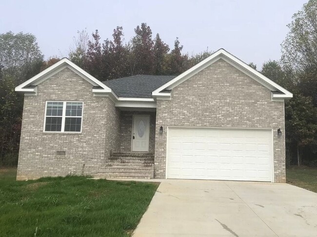 Primary Photo - 133 Ashkirk Ln