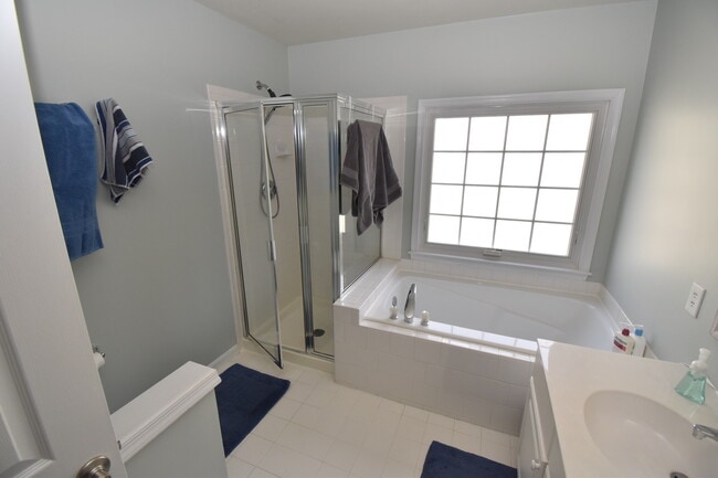 Building Photo - Quantrell Mews