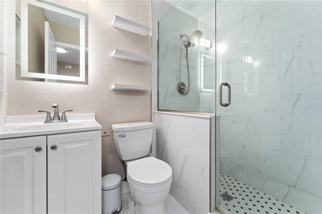 Building Photo - 4467 Brook Hollow Cir