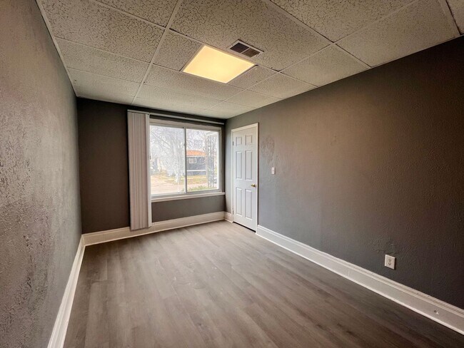 Building Photo - 3010 Warsaw St