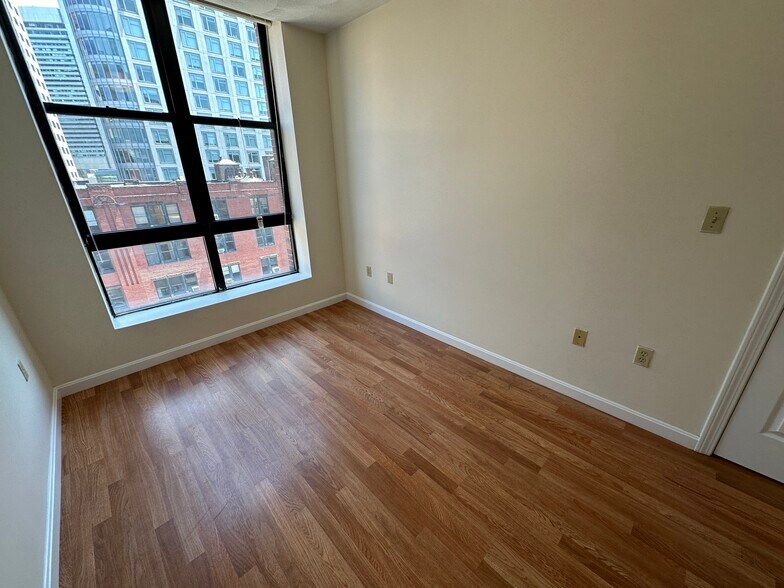 Building Photo - 79 Essex St