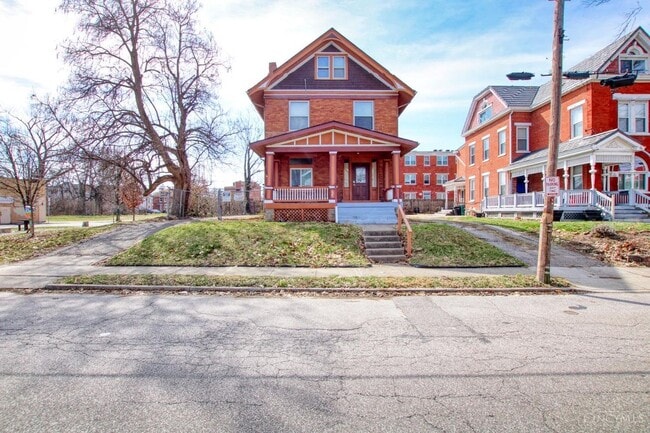 Building Photo - 1609 Ruth Ave