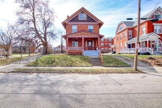 Building Photo - 1609 Ruth Ave