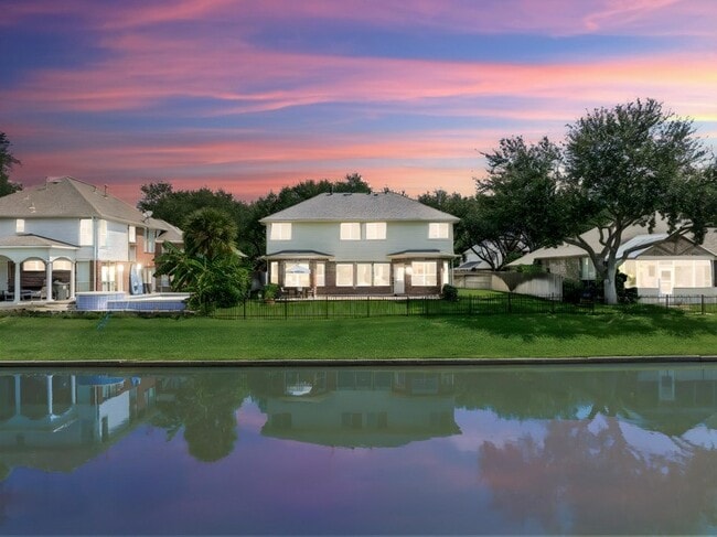 Building Photo - 3206 Summer Bay Dr
