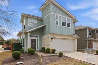 Building Photo - 5901 Rubicon Run