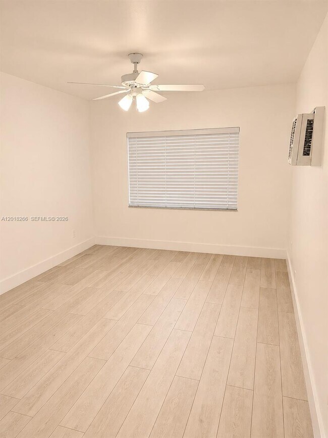 Building Photo - 7537 Buccaneer Ave