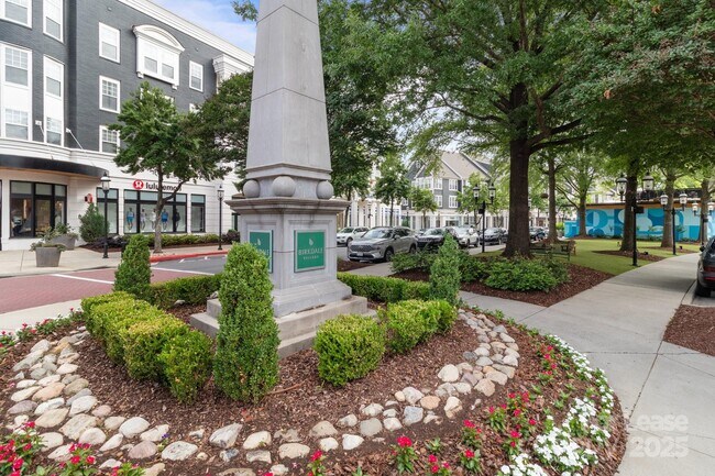 Building Photo - 17311 Villanova Rd