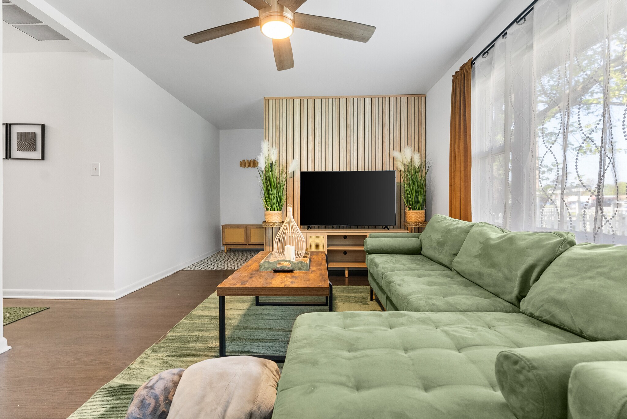 Building Photo - 124 S 9th St