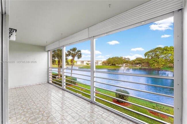 Building Photo - 4301 Martinique Cir