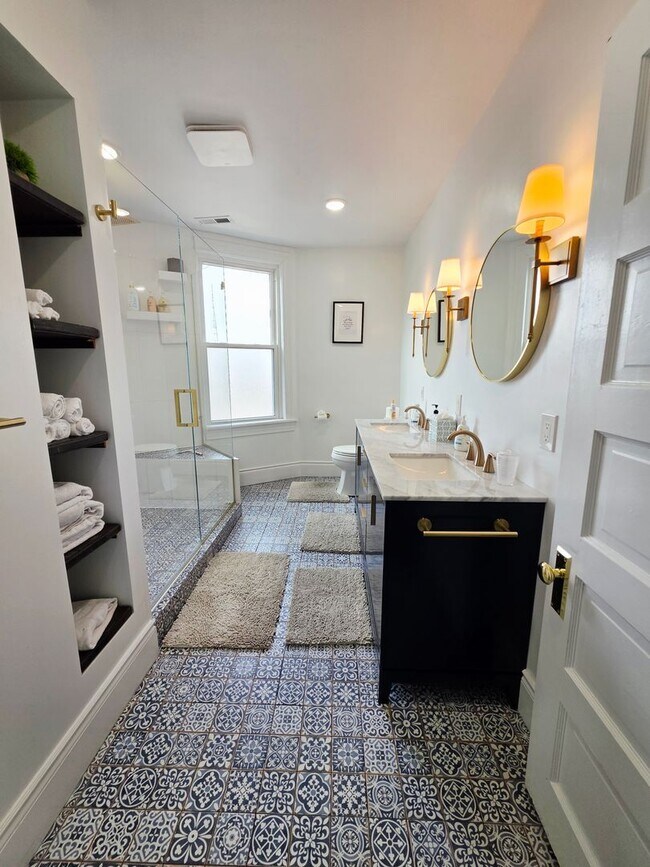 Building Photo - 9 Bailey Ave