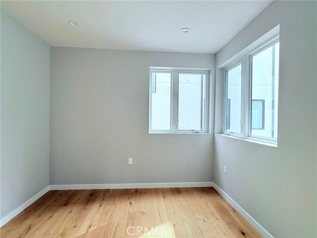 Building Photo - 1729 S Barrington Ave