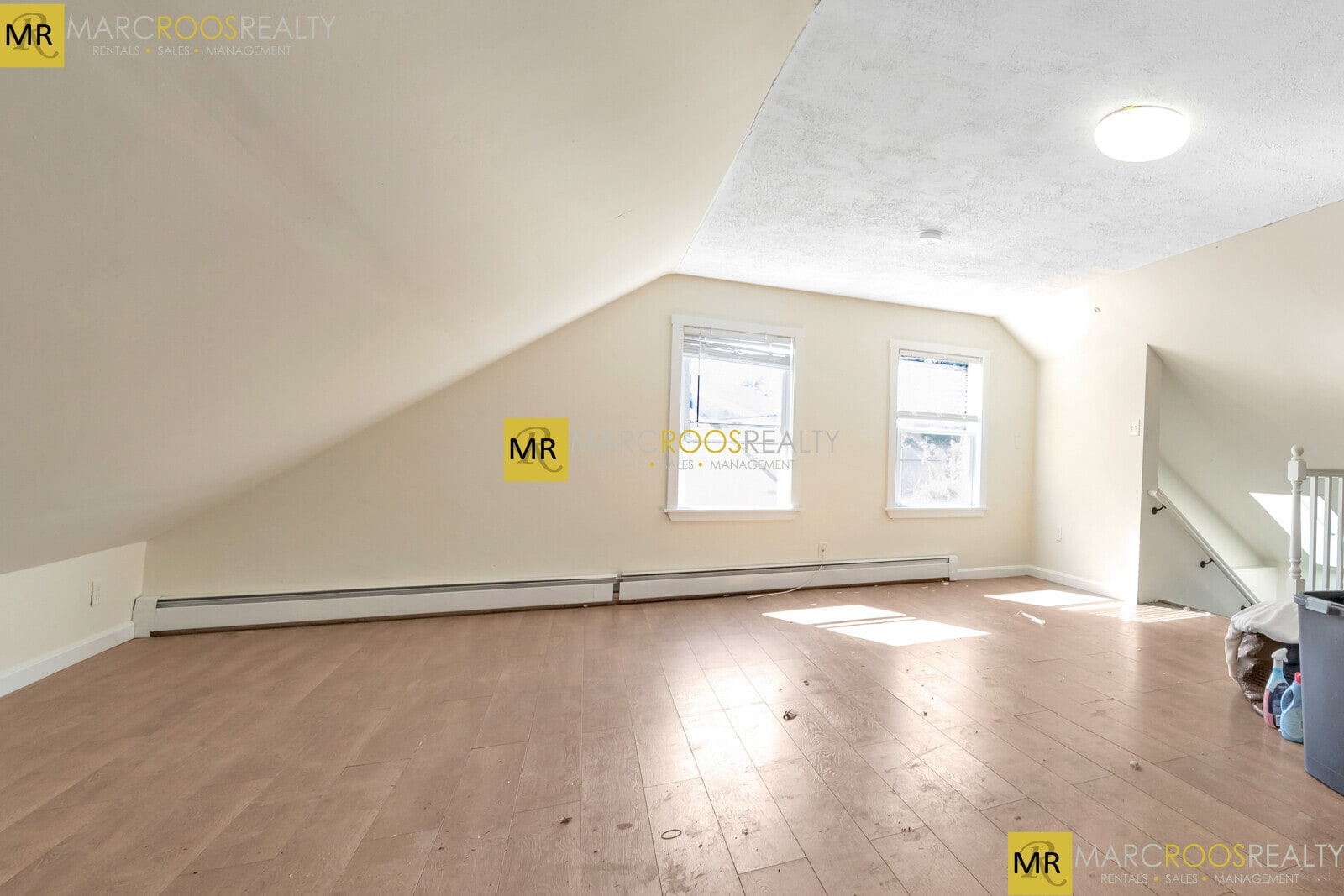 Building Photo - 31 Champney St