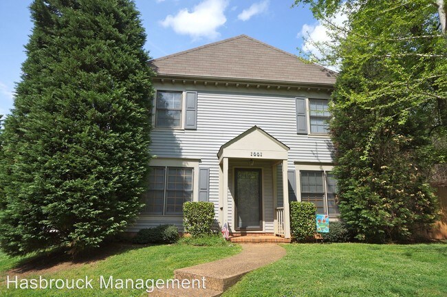 Building Photo - 3 br, 2.5 bath House - 1001 Huntwood Lane