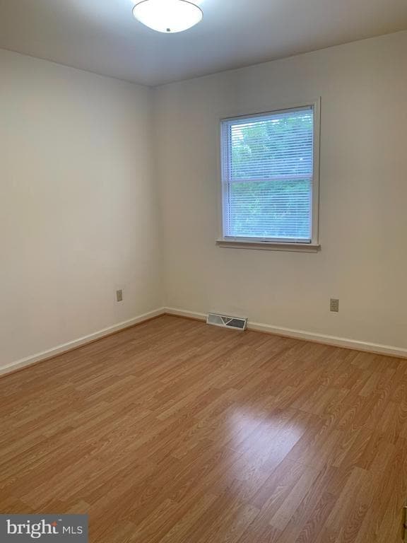Building Photo - 207 N Linden Ave