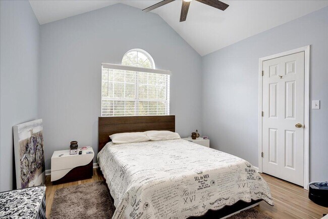 Building Photo - 4700 Mill Pond Ct