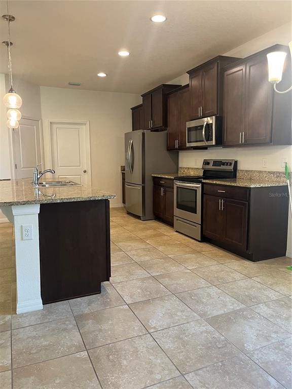 Building Photo - 4552 SW 65th Pl