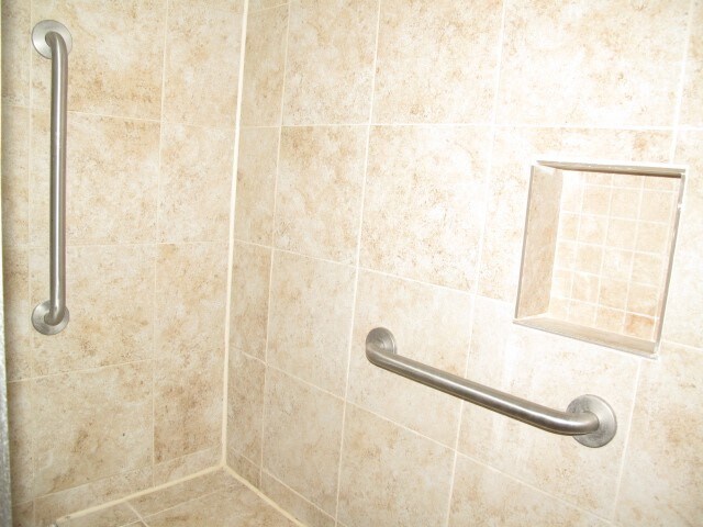 Building Photo - 702 Oder Ln