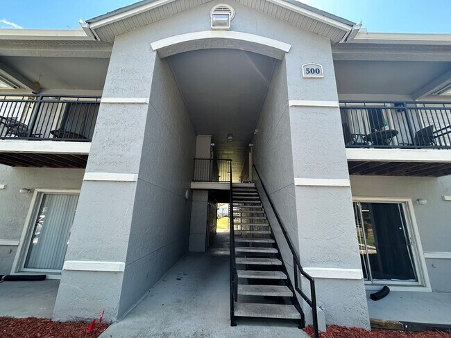 Primary Photo - 2/2 Windsor Park Condo