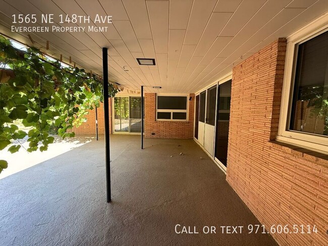 Building Photo - 1565 NE 148th Ave