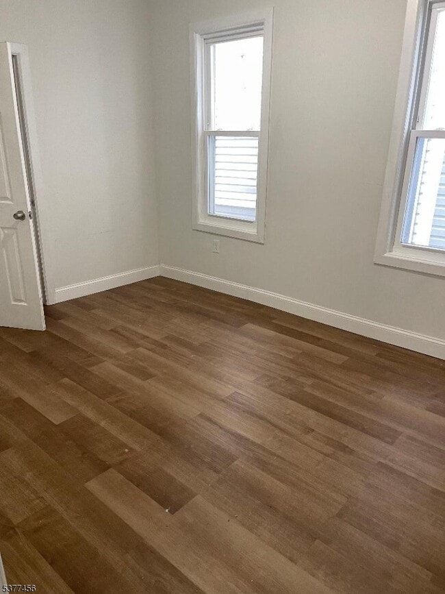 Building Photo - 154 Johnson Ave