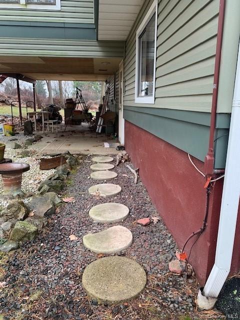 Building Photo - 8 Concord Dr