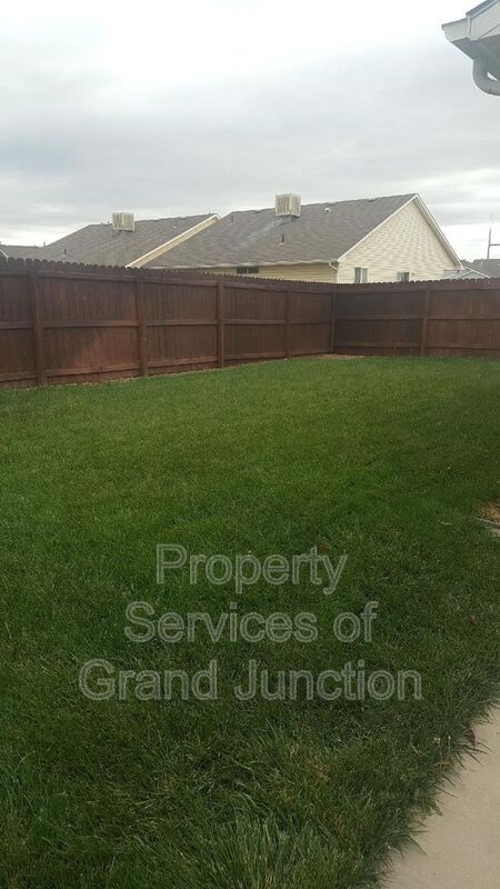 Building Photo - 654 Ignacio St