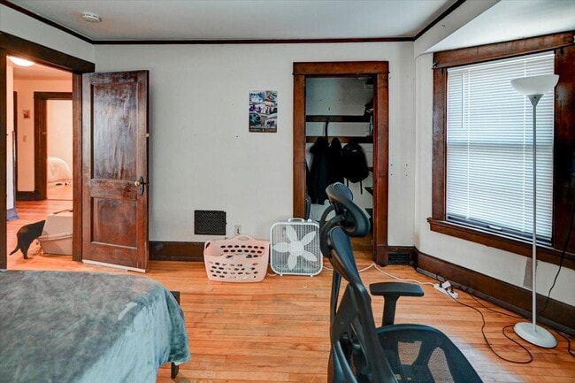 Building Photo - 416 Castle Pl