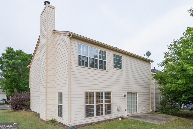 Building Photo - 4425 Ridgefair Dr