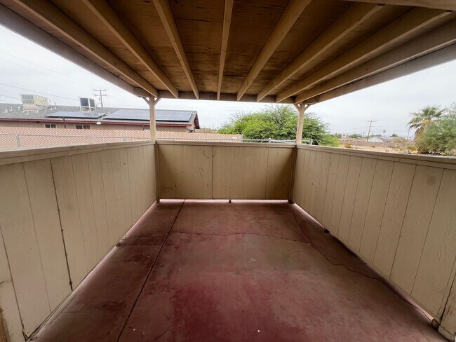 Building Photo - 6370-6370 Tamarisk Ave