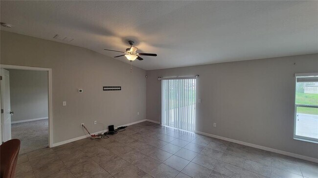 Building Photo - 2034 Broad Winged Hawk Dr