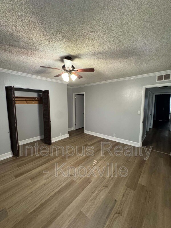Building Photo - 534 Berlin Dr