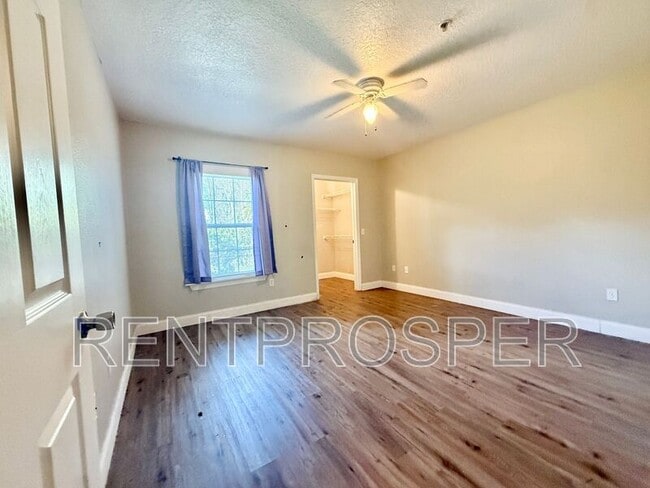 Building Photo - 6530 Swissco Dr