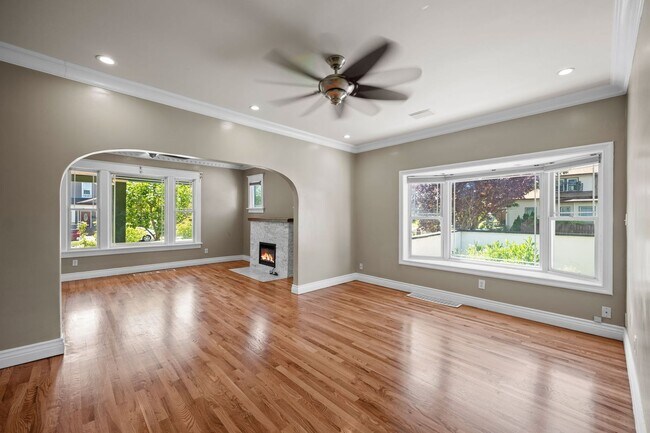 Building Photo - Fully Updated 1912 Audubon Charmer - 5BR/3BA with Hardwoods, Chef's Kitchen & Finished Basement!