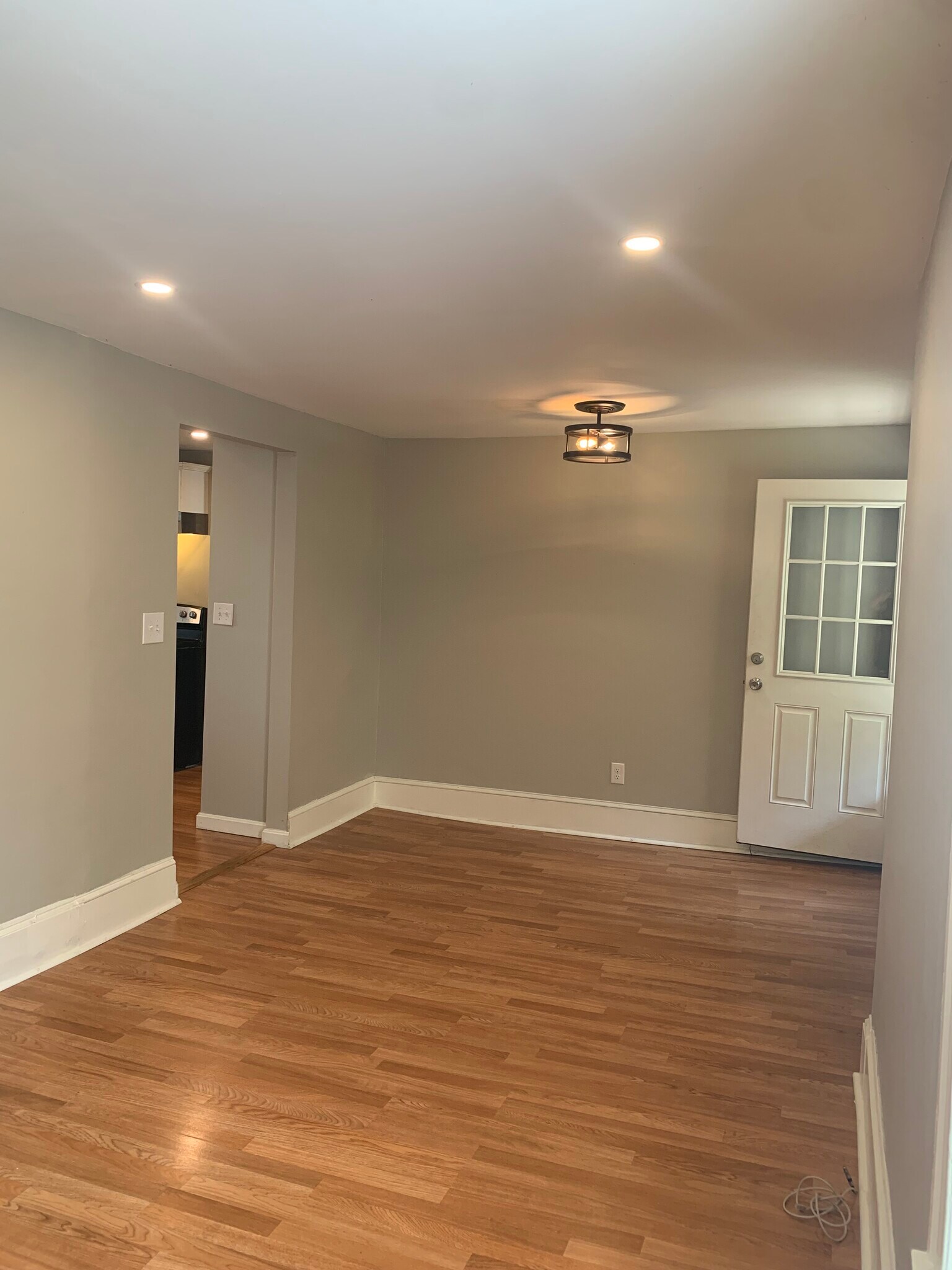 Living Room - 5 Cordage St