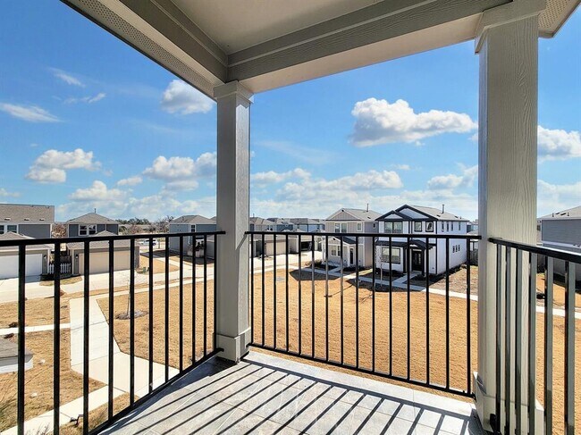 Building Photo - 2044 Arendale Dr
