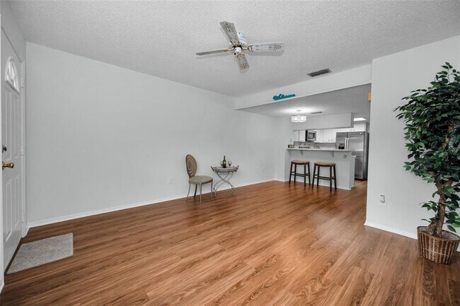 Building Photo - 2173 Fox Chase Blvd