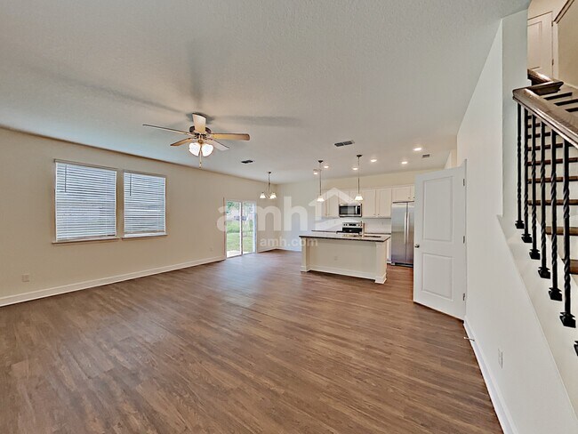 Building Photo - 8601 Highfield Ave
