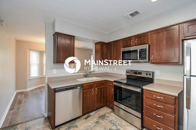 Building Photo - 3 Bedroom Pet-Friendly Home in JACKSONVILLE, FL with Main Street Renewal